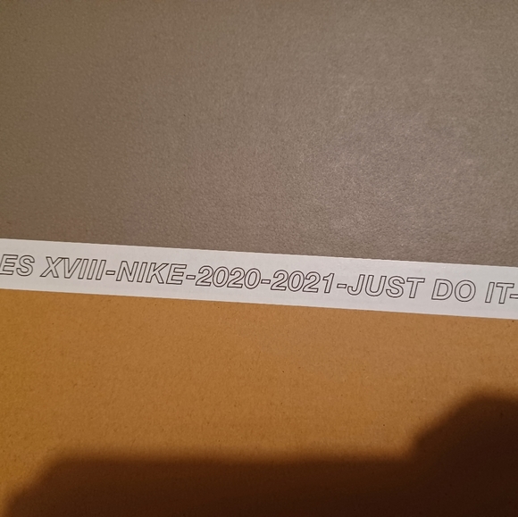 Labron 18s floral - Picture 2 of 9